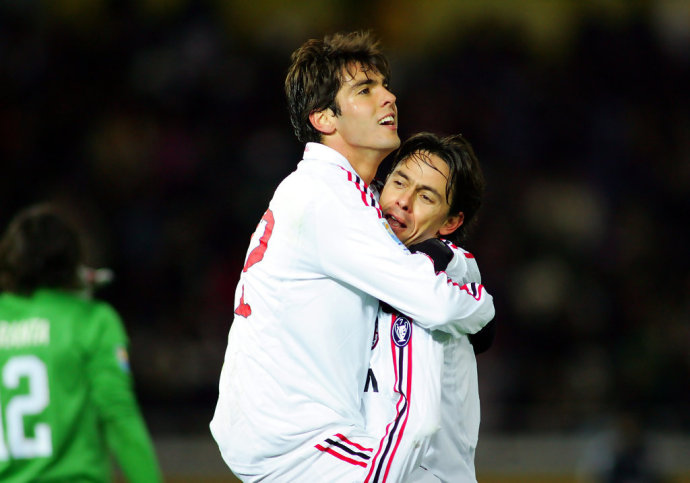 卡卡ac米兰处子秀,卡卡ac米兰庆祝高清壁纸