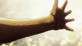 《进击的巨人》第二季04，莱纳舍身救柯尼，尤弥尔化身巨人