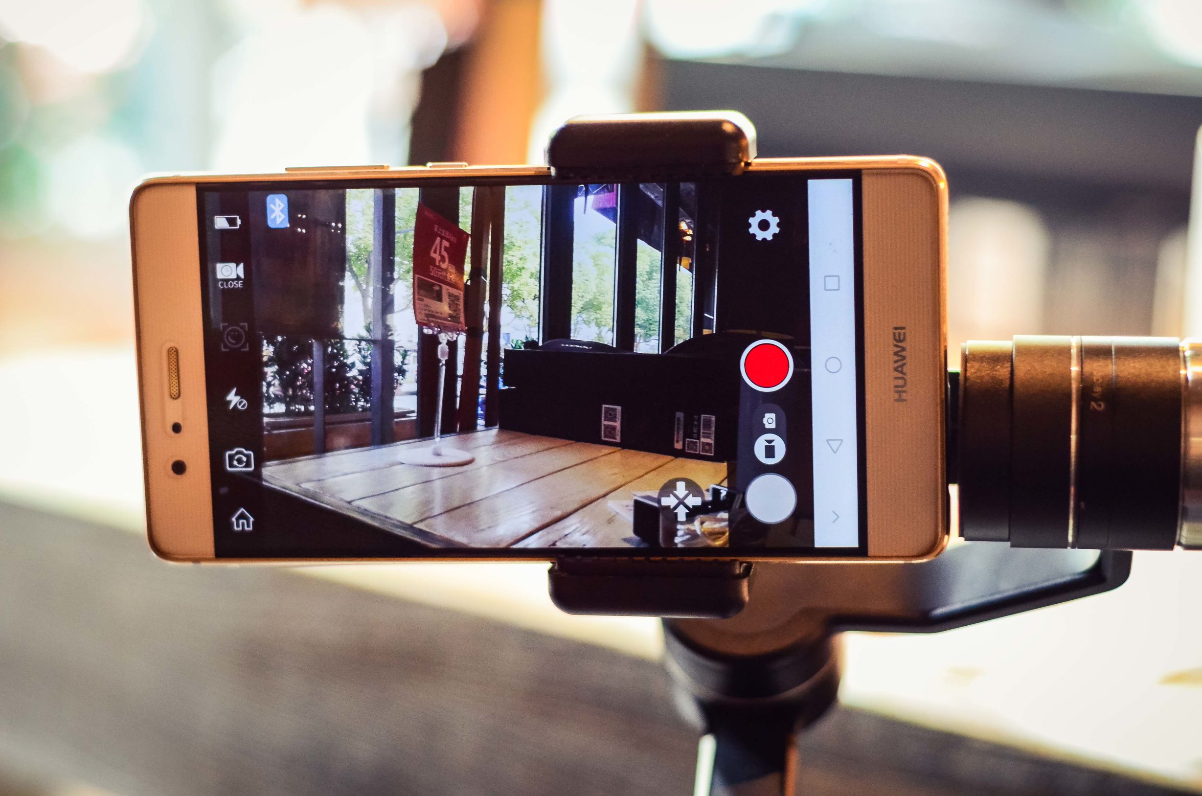 悠拍助力帕金森患者拍出不一样的视频！悠拍手机稳定器上手！