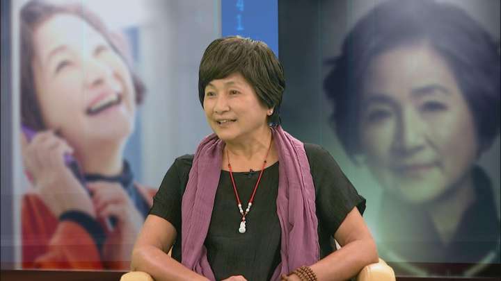 郑佩佩评价周星驰无厘头,郑佩佩评价周星驰