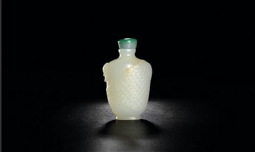 鼻烟壶拍卖价格一览表,清代和田玉鼻烟壶价格