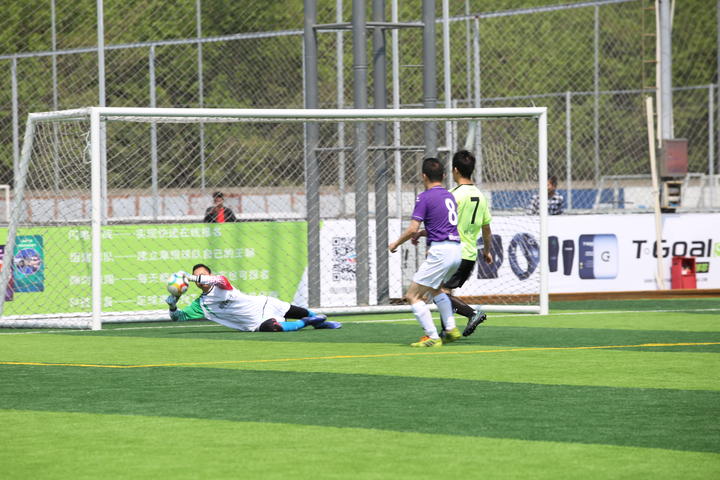 SHIFA2017第二轮战况升级,美团点评狂轰11球完虐对手