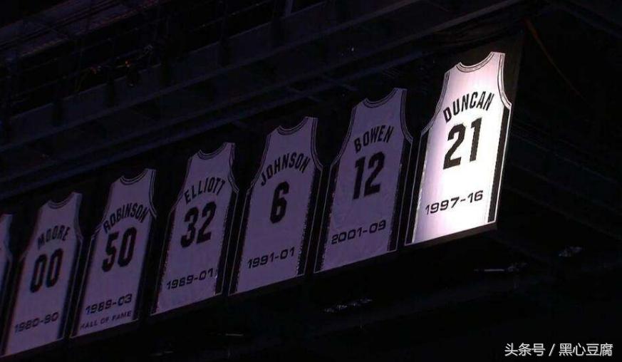 姚明感人时刻,姚明对邓肯的感人视频