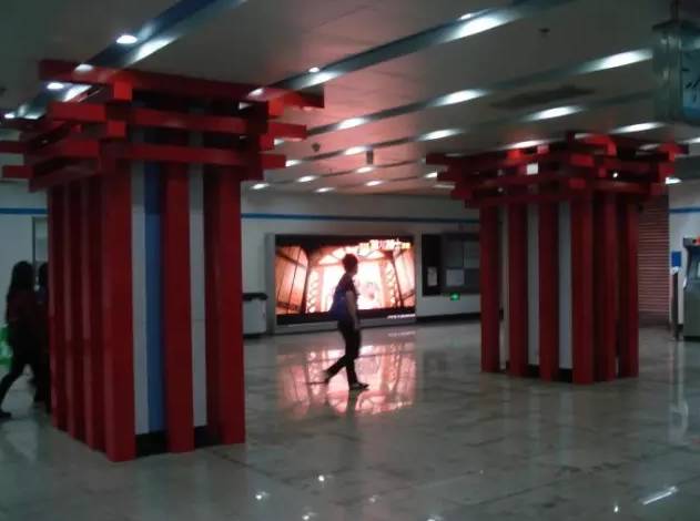 「拾趣」古典风、童话风……上海16座最美地铁站，你最常经过哪一站？