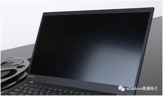 各年份thinkpad x1 carbon外观特征 (thinkpad x1 titanium 2022评测)