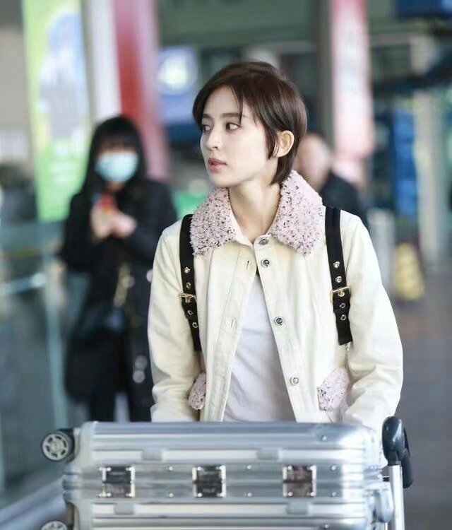 张若昀的粉底,花少张若昀娜扎江疏影