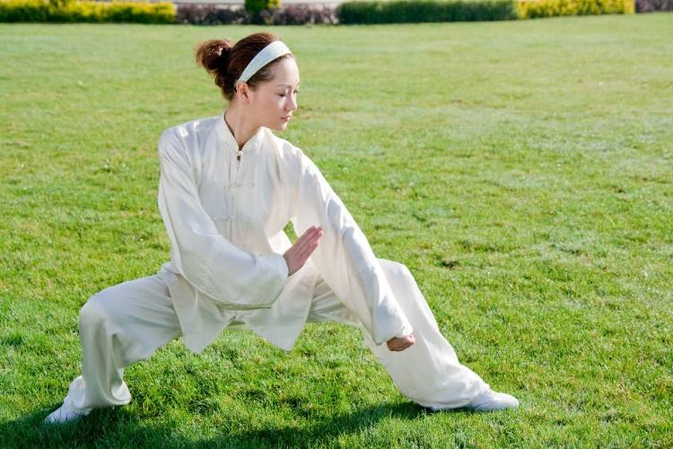 瑜伽与慢跑锻炼顺序,坚持每天30分钟跑步30分钟瑜伽