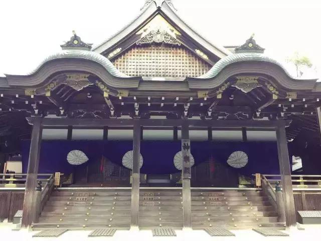 我是个不漂亮的女人，为官二代前男友打过胎，却成日本公司高管