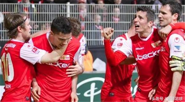 竞足双平一胜负二串一,周一竞足单场推荐