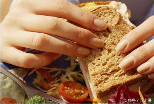 减肥不用节食,不用运动不用节食怎样才能减肥