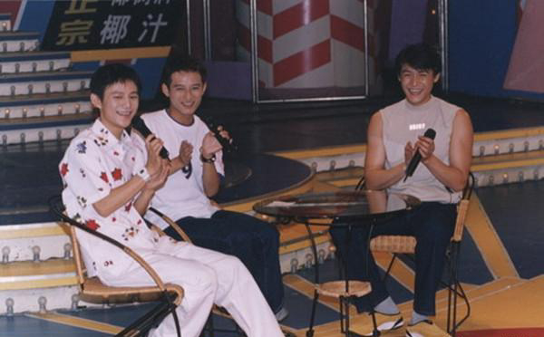 李湘和谢娜同台主持快乐大本营吗,李湘和谢娜巅峰期谁火