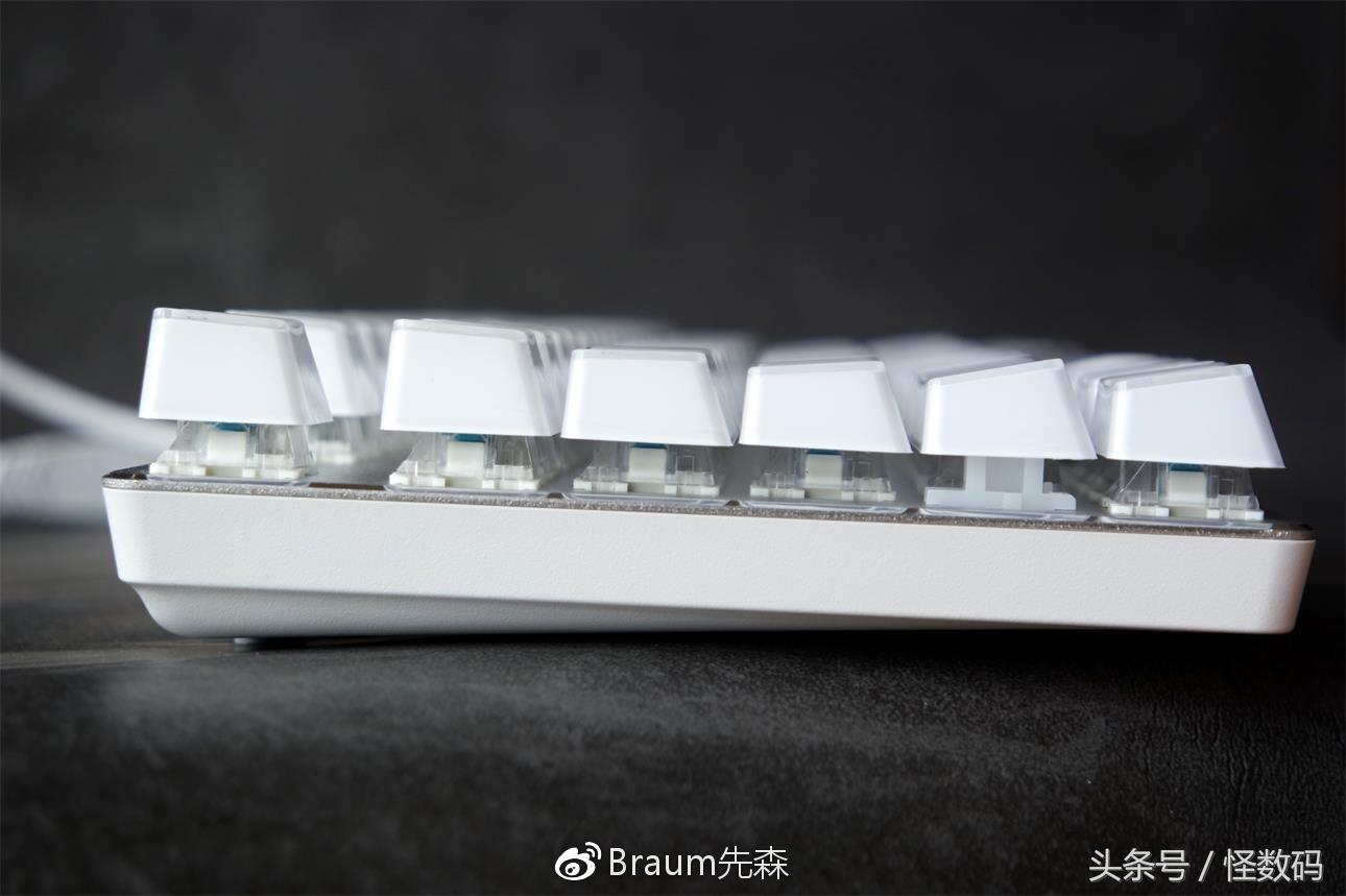 雷柏v500s冰晶版是热插拔吗,雷柏v500s冰晶版怎么样