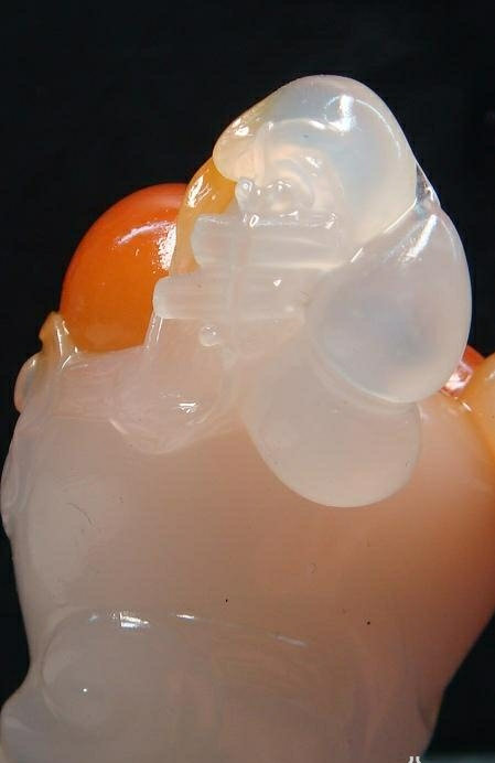 寿山石裂格,寿山石里的储石