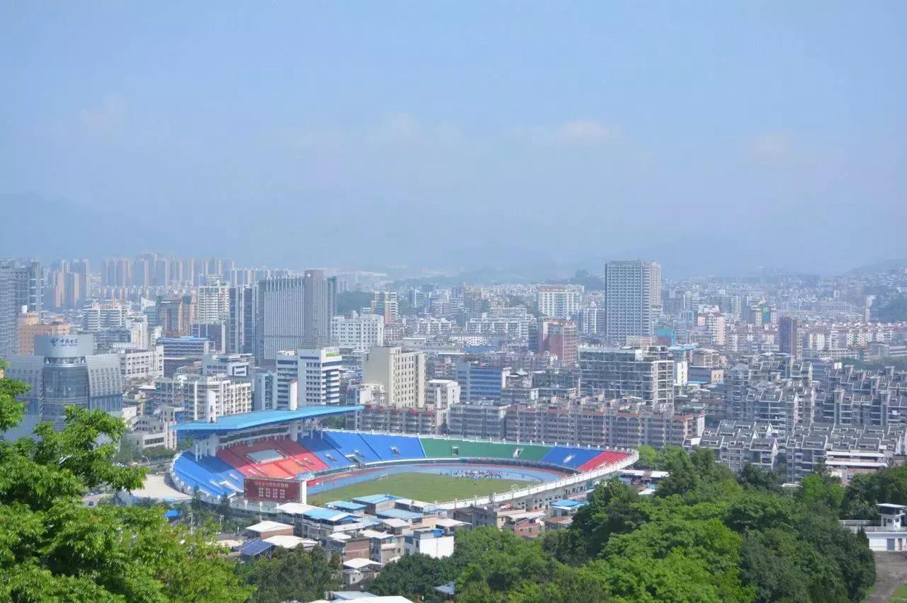 来龙岩必吃的清汤粉,龙岩最好吃的牛肉粉