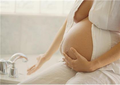 孕期洗澡有讲究你洗对了吗,孕期洗澡需要注意禁忌