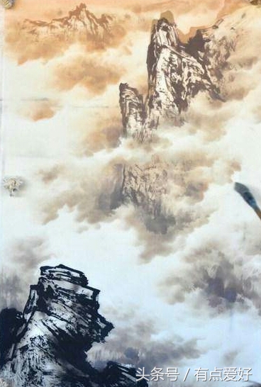 曾刚山水画山石染色方法,曾刚画山石的笔是什么毛笔