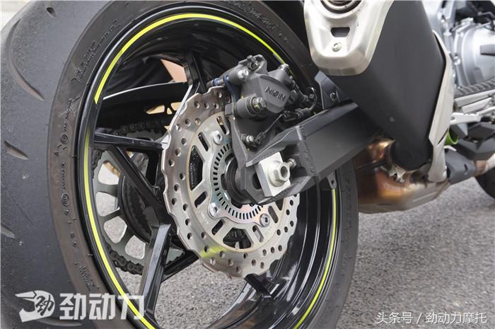 川崎新发布越野车,川崎新款