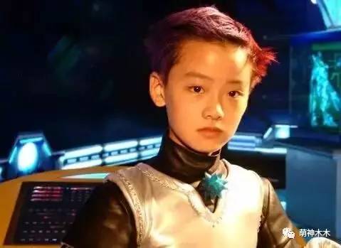 他曾是超级童星却误入歧途,他曾是红极一时的童星