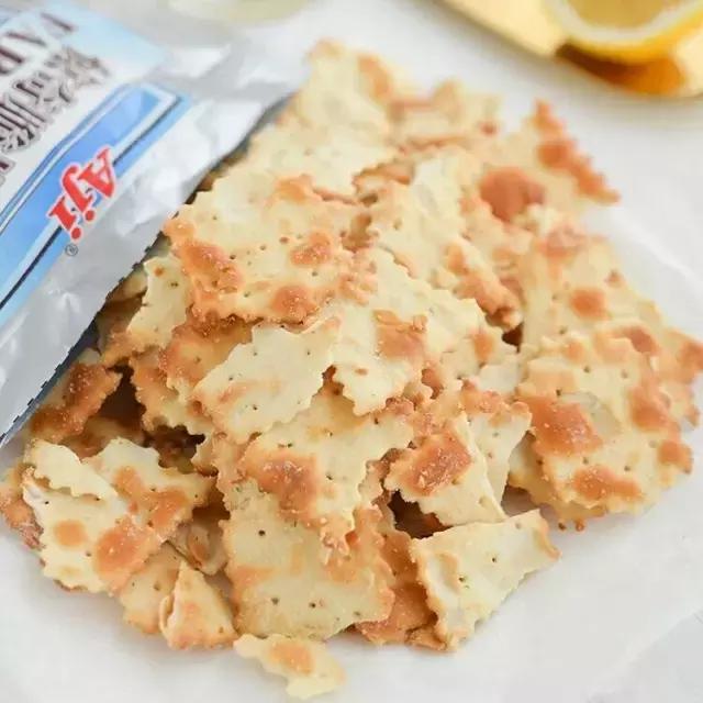 我们不能打败五月病，但我们的零食可以！