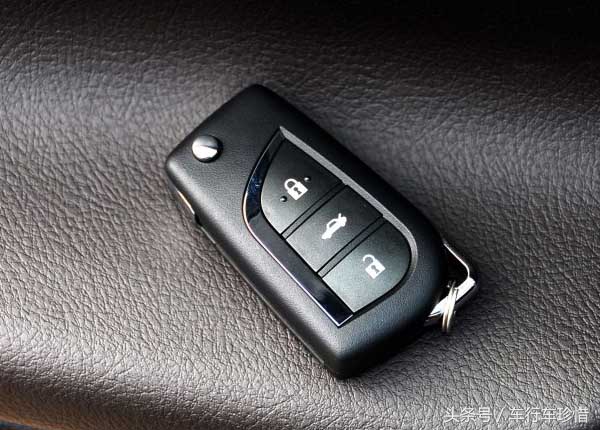 锐志转向学习,锐志方向向右跑偏