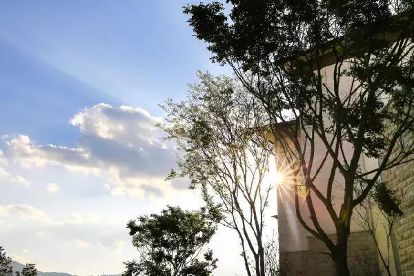 滇池度假区华邑酒店,昆明南亚之门华邑酒店