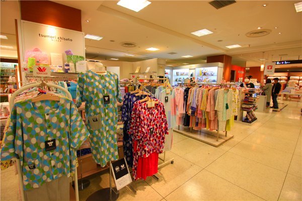 落英缤纷系列,落樱缤纷日本