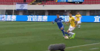 世林！贵州美女老板这一举动令人佩服不护短重罚冲超功勋队长