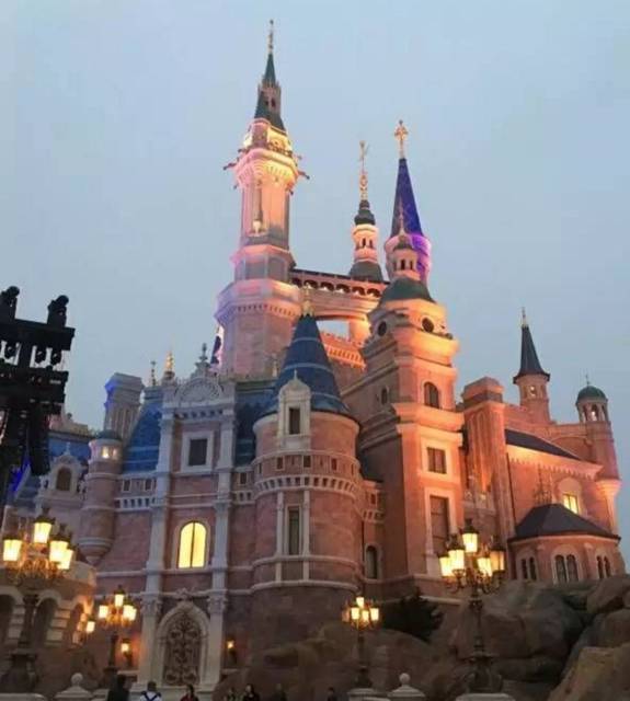 迪士尼游玩攻略需要带什么,上海迪士尼游玩攻略冬季