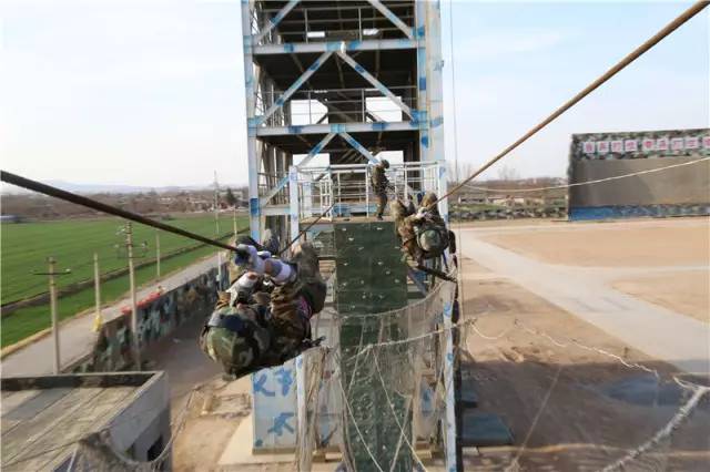 五一劳动节兵哥哥,军营五一的别样风采