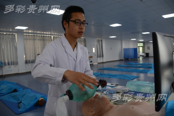 当临床医学生遇上大数据：随时上手操作毕业已是“熟练工”