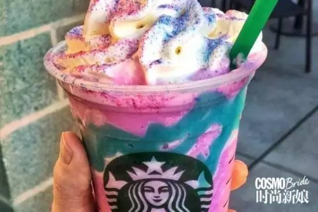 买不到星爸爸的“独角兽”，你也能喝下去彩虹星空的浪漫