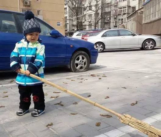 大奖揭晓｜劳动节的水孩子，“萌宝爱劳动”投票结果大揭晓！