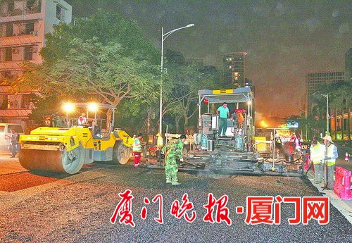 滚烫的沥青泼在车上漆面会损坏吗,滚烫的沥青路面