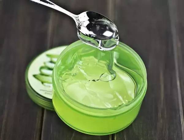 裙子怎样穿很酷,如何把裙子穿得好看