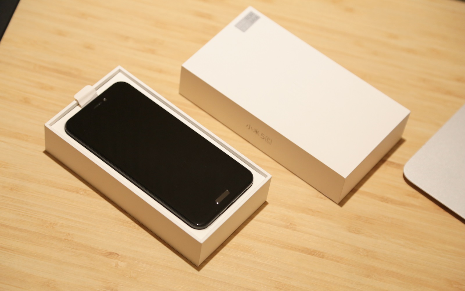 小米5c什么时候出的,小米手机初代价格