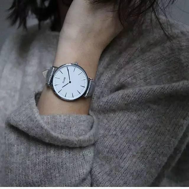 戴什么比较容易遇正缘,戴什么饰品养人