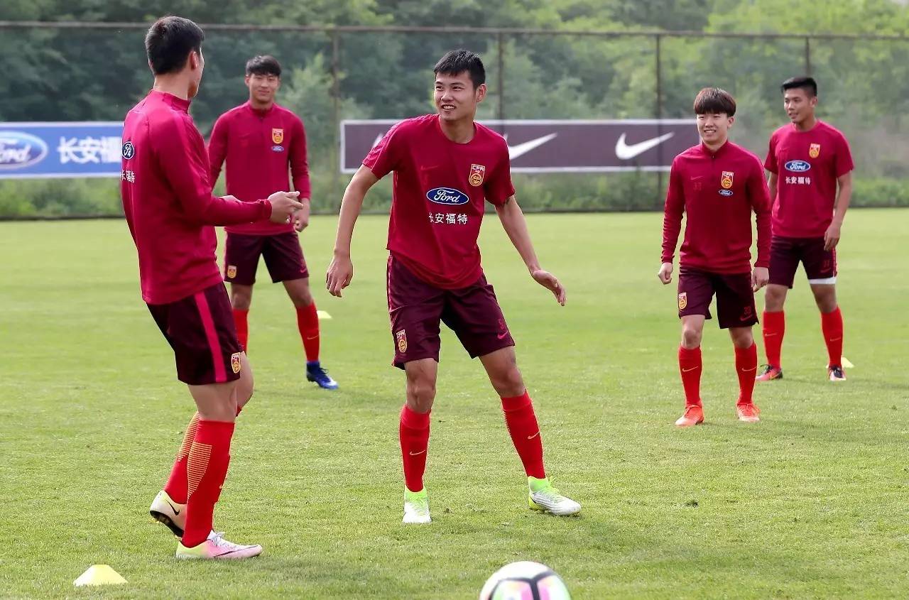 U系列-U20男足西安集训马达洛尼强调“希望”