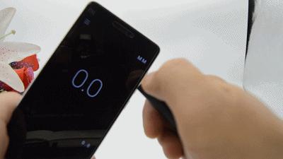 0.1mm精准测距，一划即测，千元售价是否超值