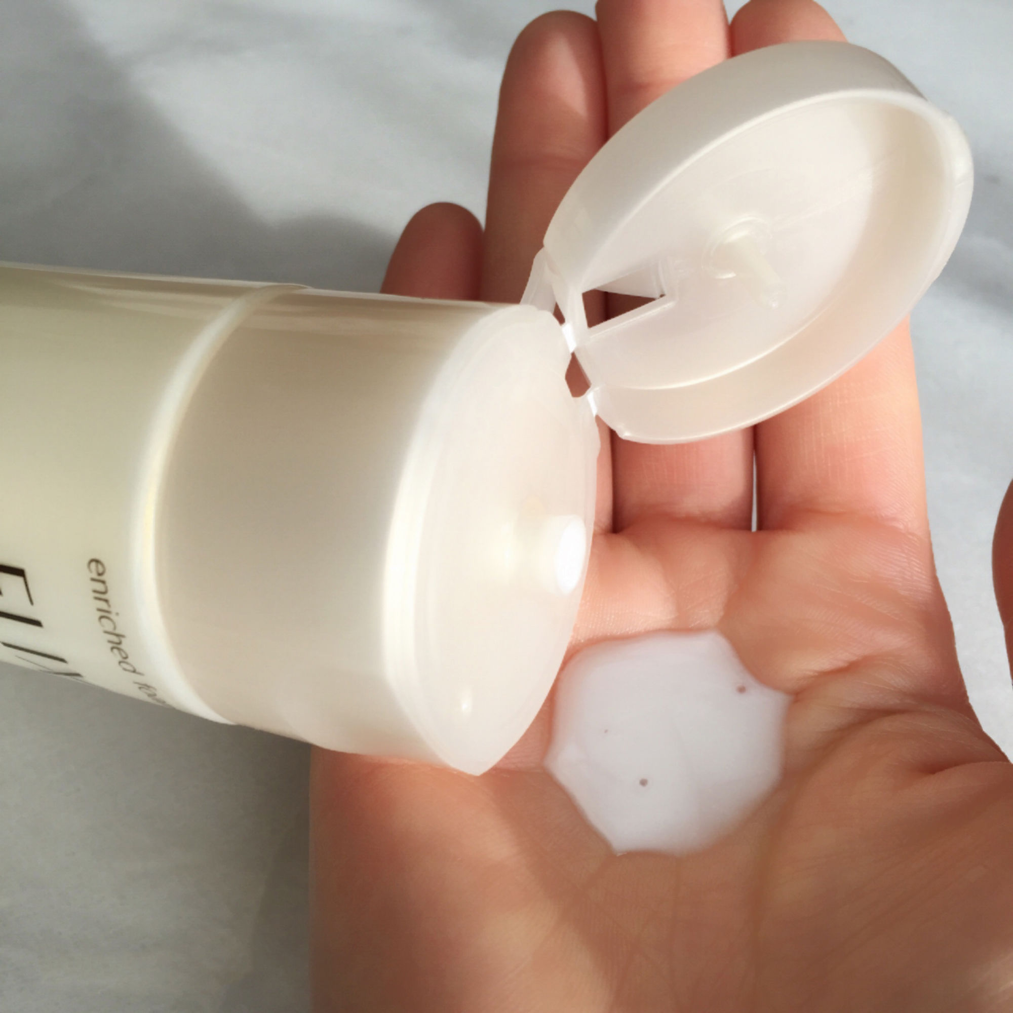 资生堂怡丽丝尔使用步骤,资生堂elixir怡丽丝尔紧致眼霜