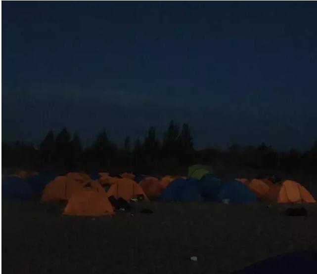 爱不爱她，都要带她库不齐沙漠暴走（图片整理）