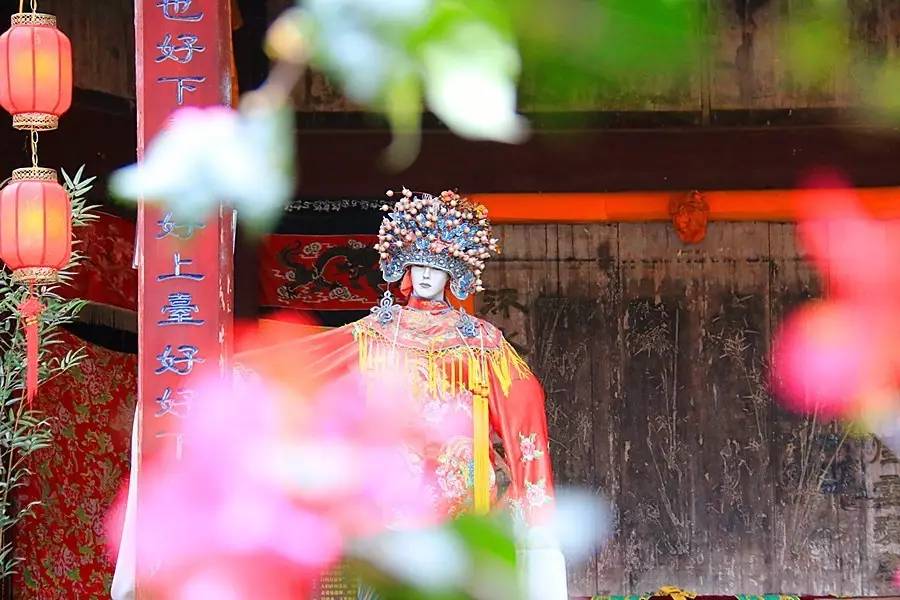 元宝山下,山水云间,悠悠闲云时光,恰好那时我也在