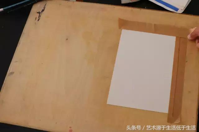 水彩画怎么铺底色,水彩画如何涂匀