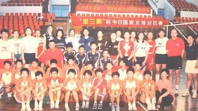 健身教练带你塑形,健身教学视频女健身教练