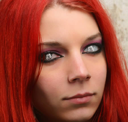 世界第一副隐形眼镜,世界上最奇怪的眼镜