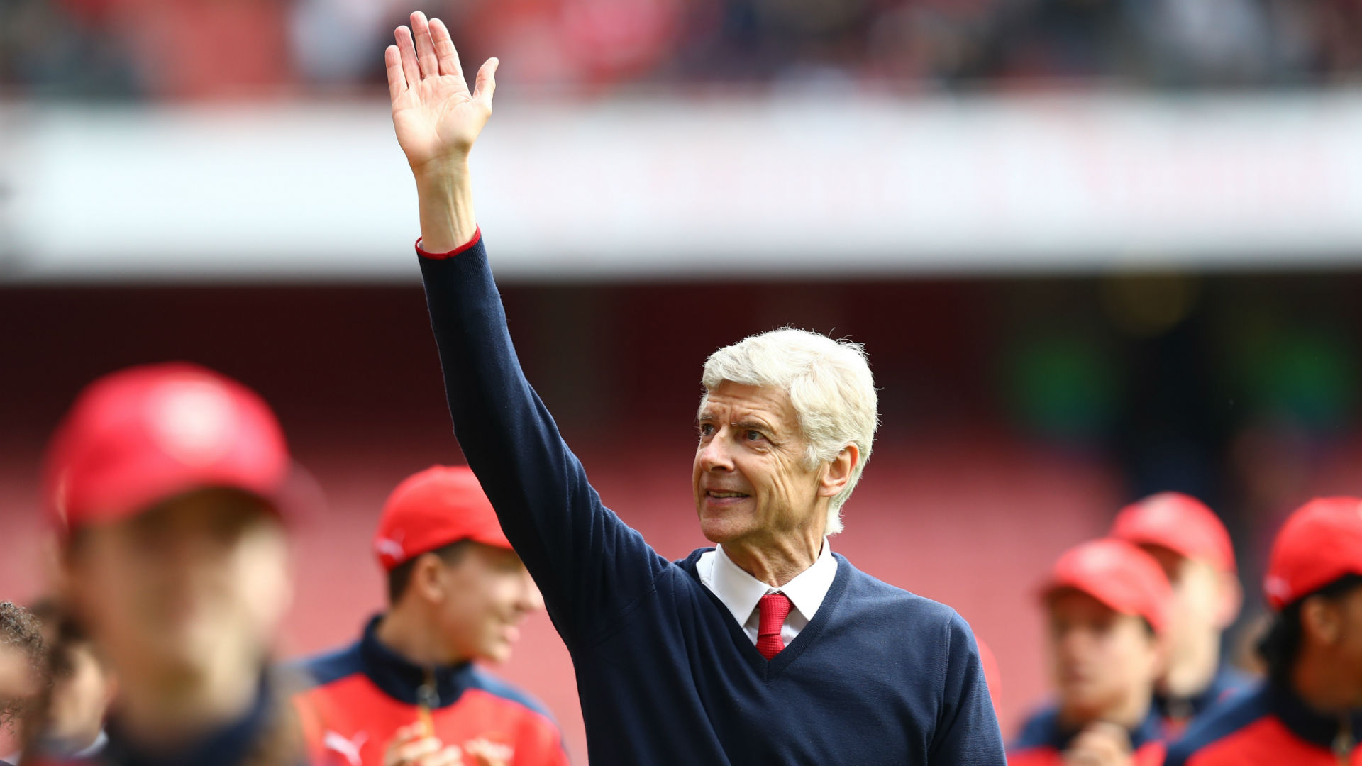 物理学家玻尔踢足球,玻尔门将视频