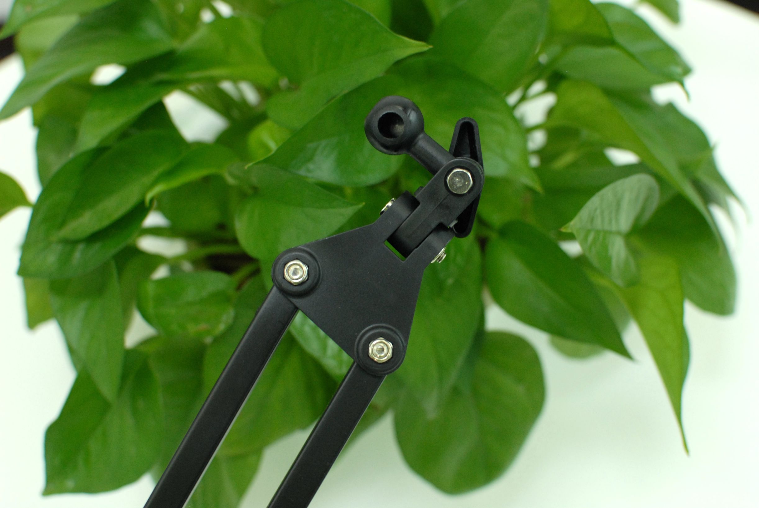 在床上躺着的懒人支架测评,用懒人支架并不意味着你就是懒人