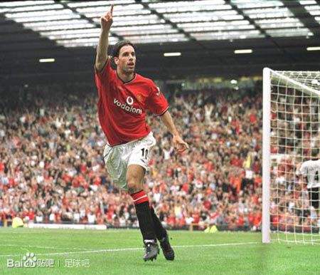 小禁区之王范尼斯特鲁伊fifa,为什么小禁区之王是范尼斯特鲁伊