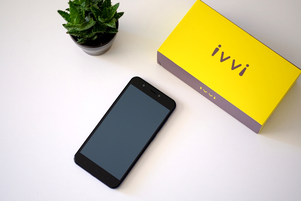 裸眼3d你们有对着手机这么玩么,手机黑科技裸眼3d技术