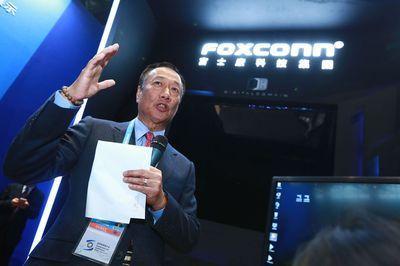 十分快讯｜魅族重组美团入局共享充电宝iPhone8或十月发售