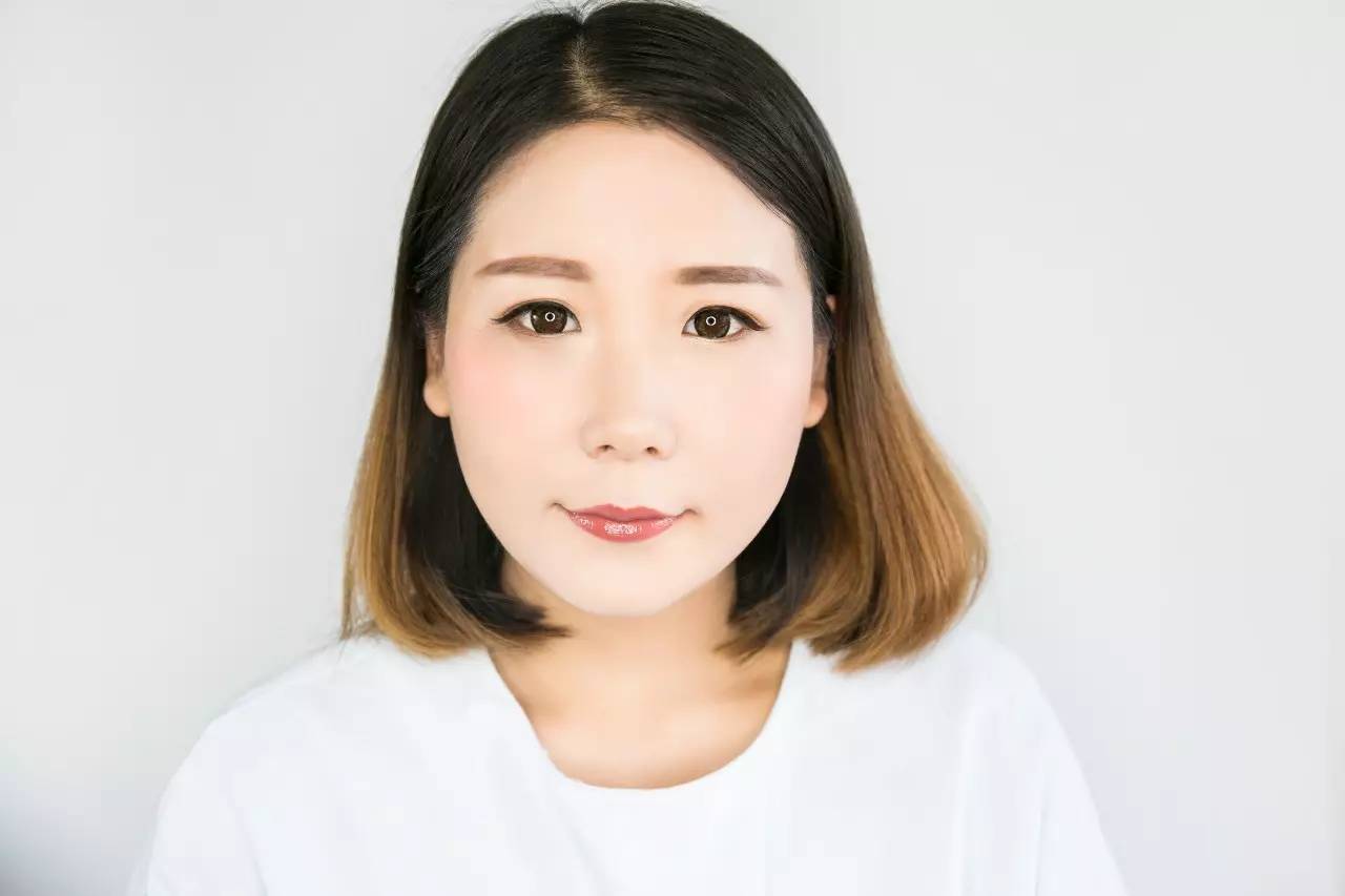 清新淡雅甜美妆,温柔知性淑女妆